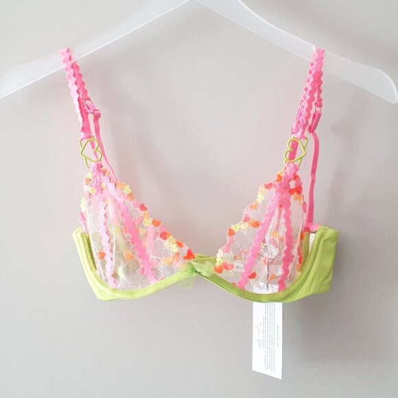 NWT For Love & Lemons x Victoria's Secret Tossed Heart embroidery Bra, XS - Picture 12 of 13